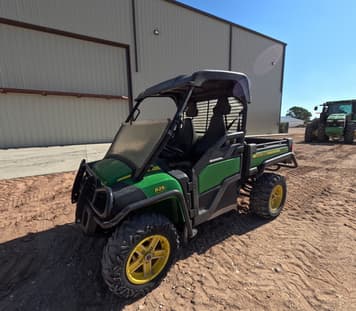 Main image John Deere Gator XUV 825i